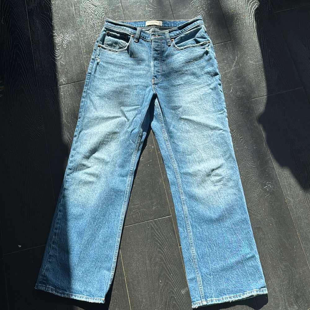Abercrombie Low Rise 90s Baggy 4s